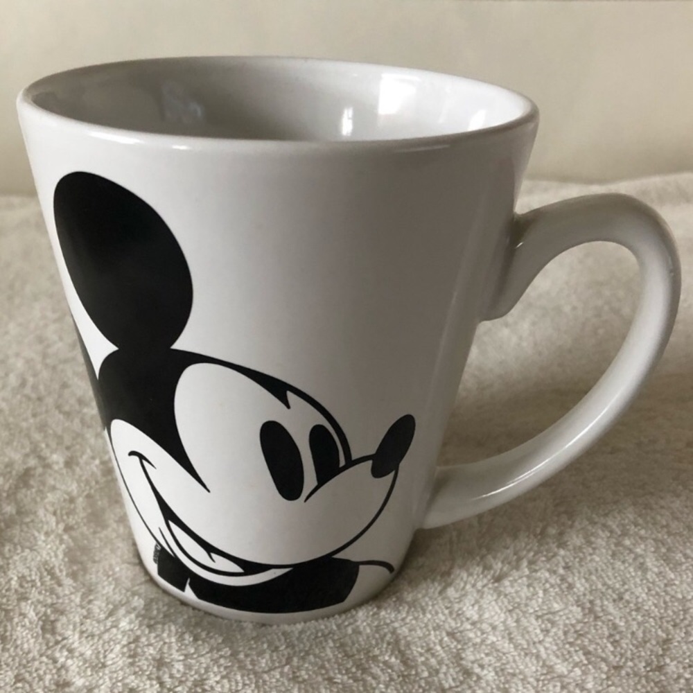 Mickey Mouse retro vintage coffee mug cup